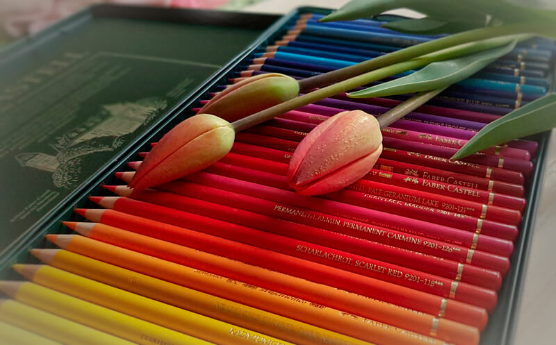 彩色铅笔盒